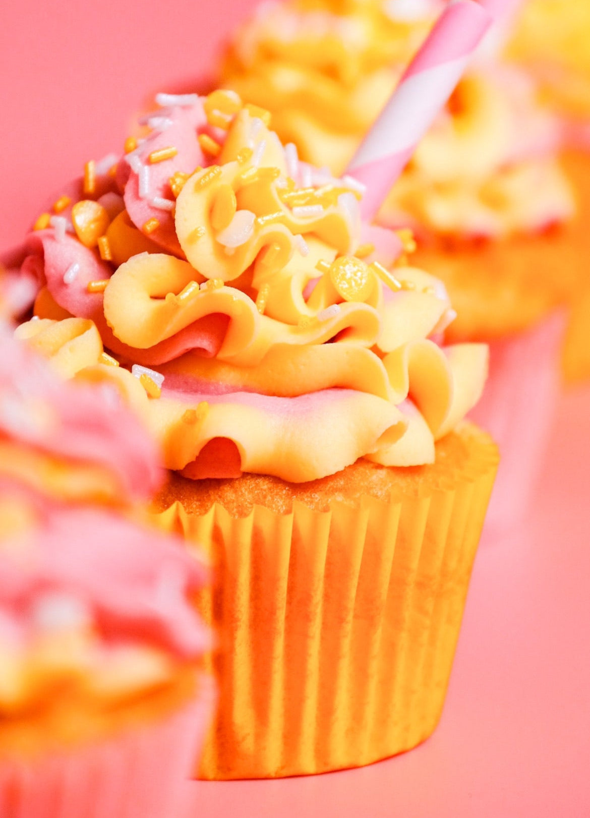 Raspberry Lemonade Cupcakes