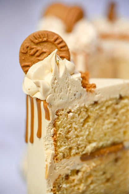 Biscoff Drip Cake