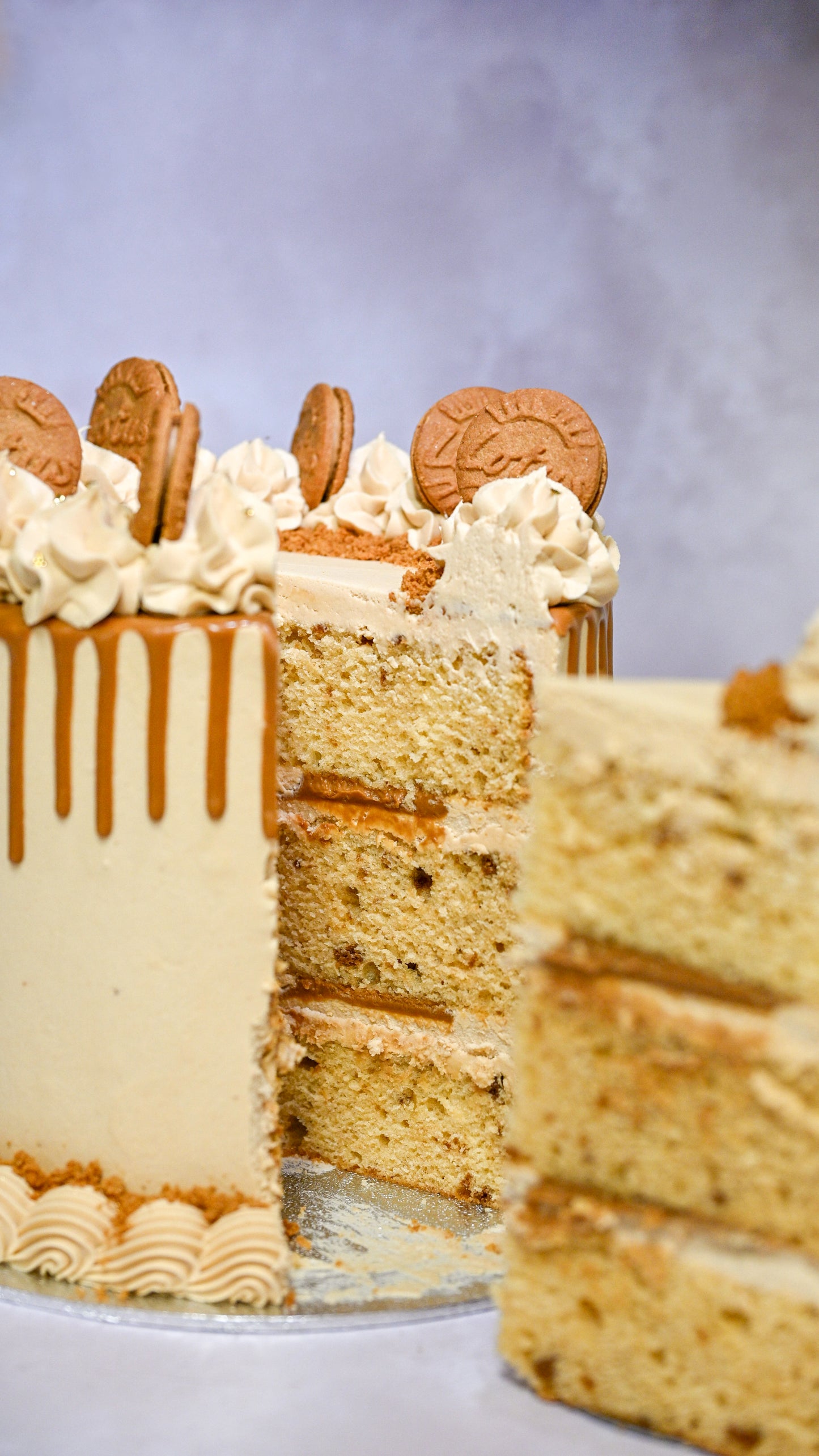 Biscoff Drip Cake