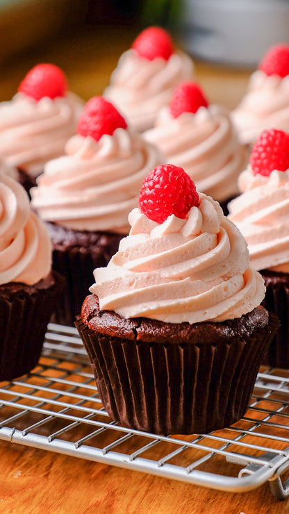 Raspberry & Chocolate Cupcakes