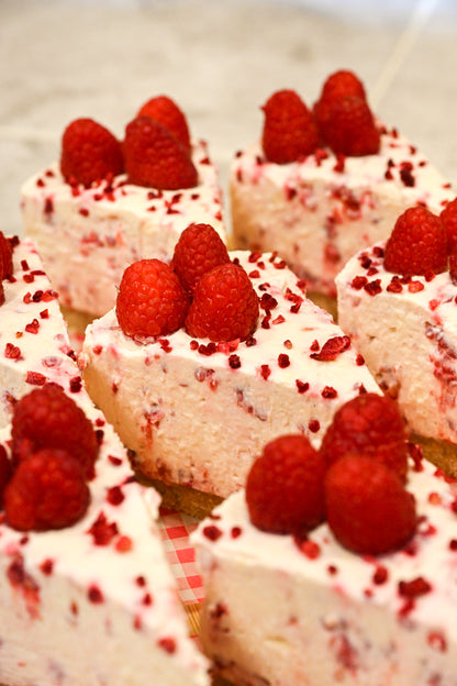 8" Raspberry White Chocolate Cheesecake