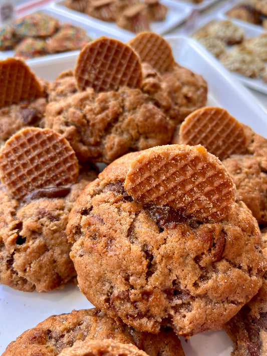 Cinnamon Caramel Stuffed Cookies
