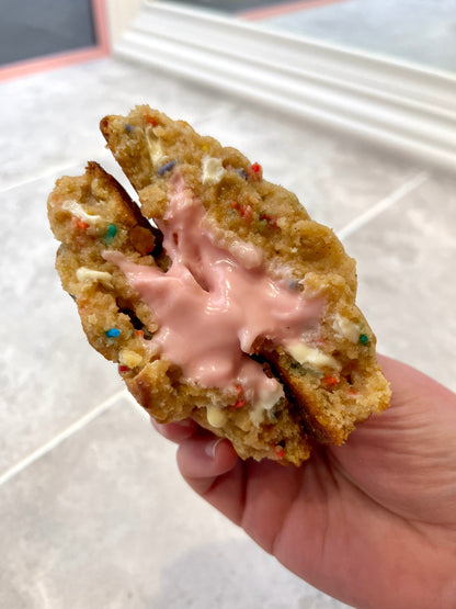 Funfetti Stuffed Cookies